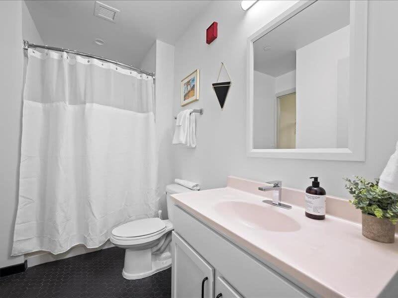 Cozysuites Historic 1Br, Downtown Pittsburgh Exterior photo